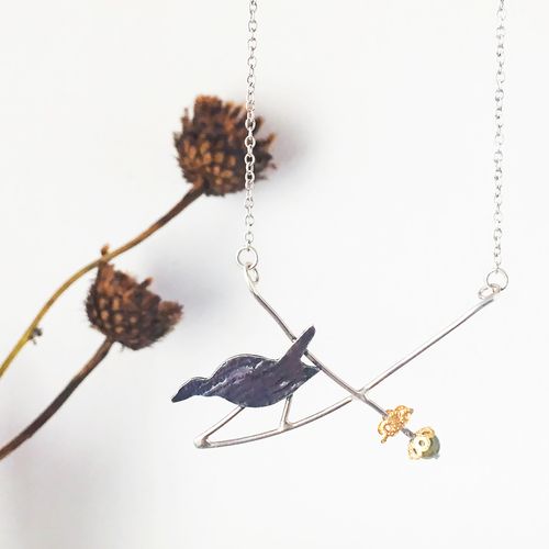 Moorhen in the rushes necklace